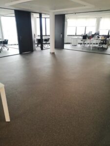SurestepMaterial Stone en Btv Zaragoza por Zaradecor
